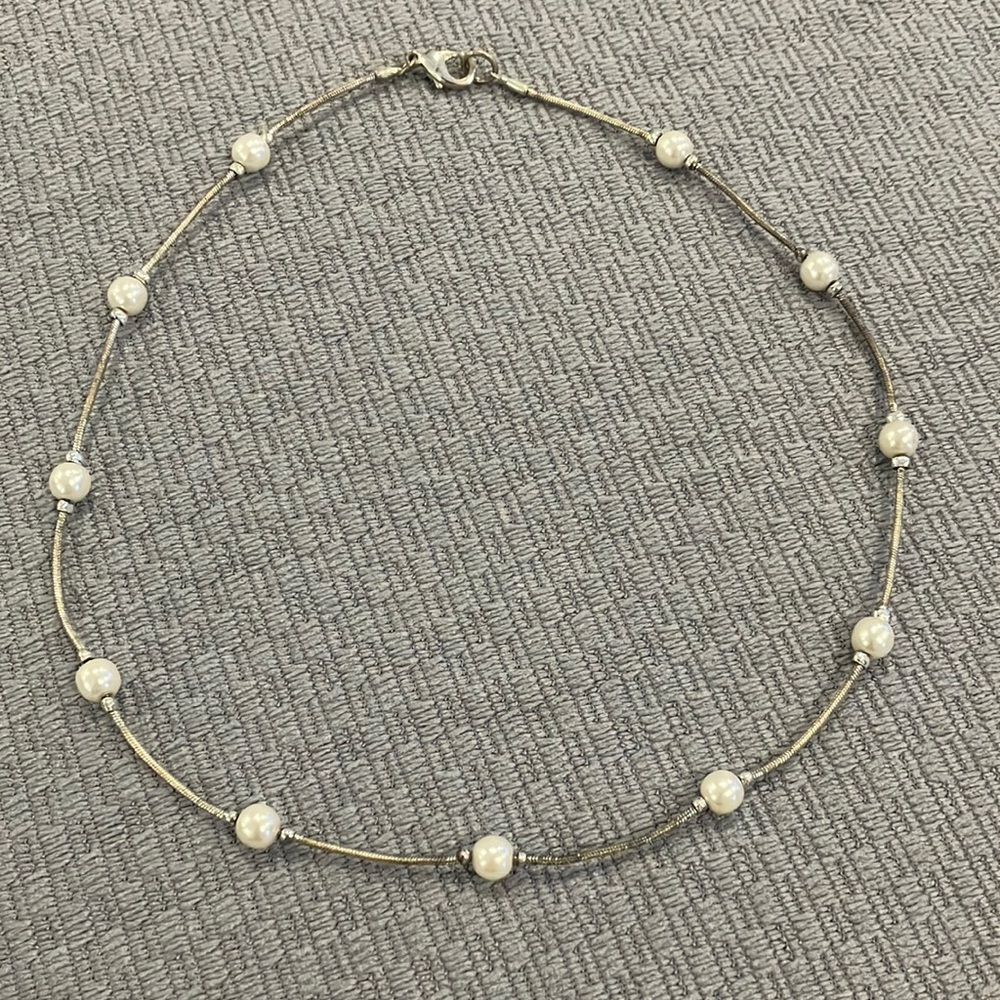 Short 16” necklace with Faux Pearls